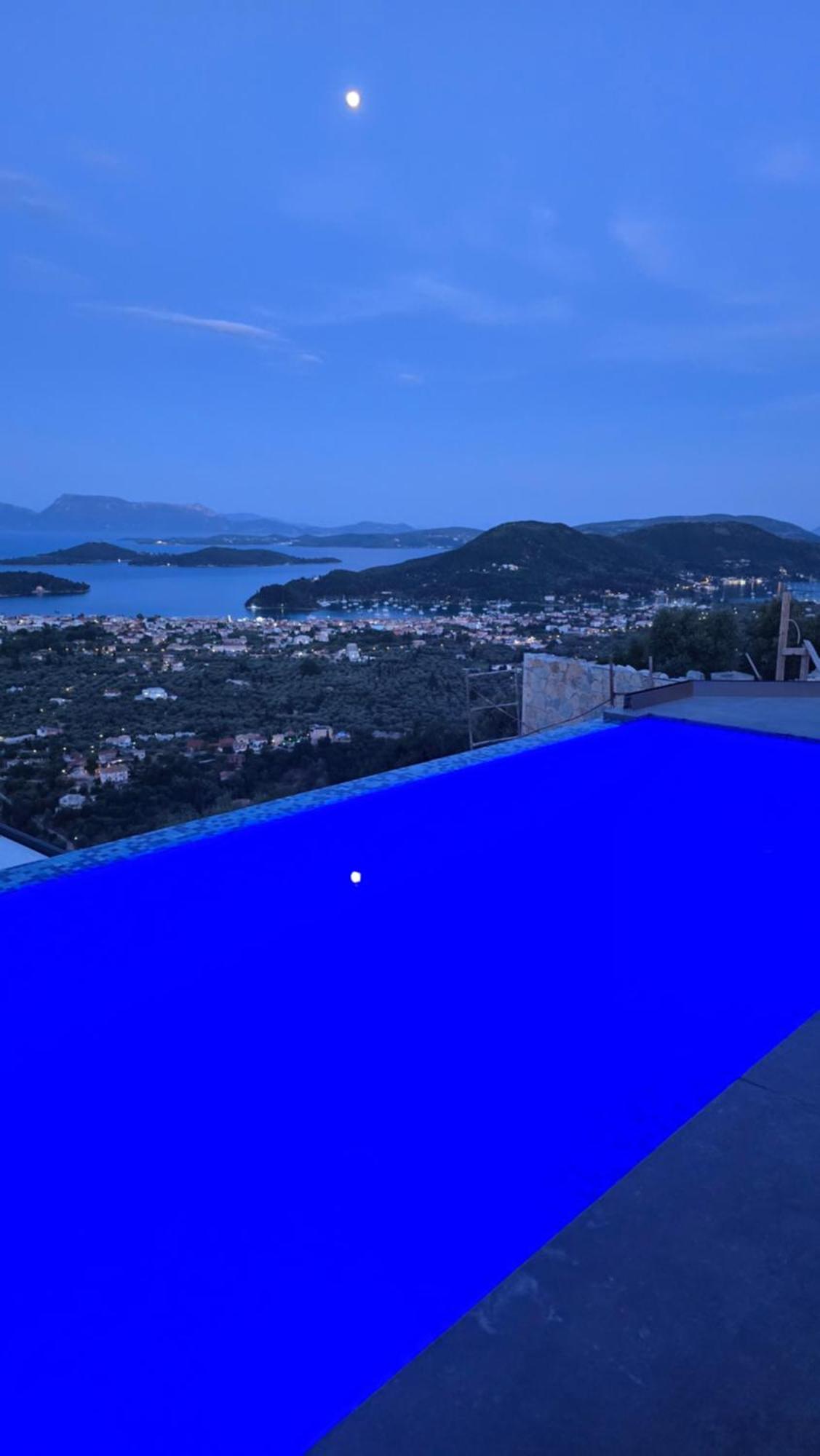 Desun Suites Kolonion Kültér fotó