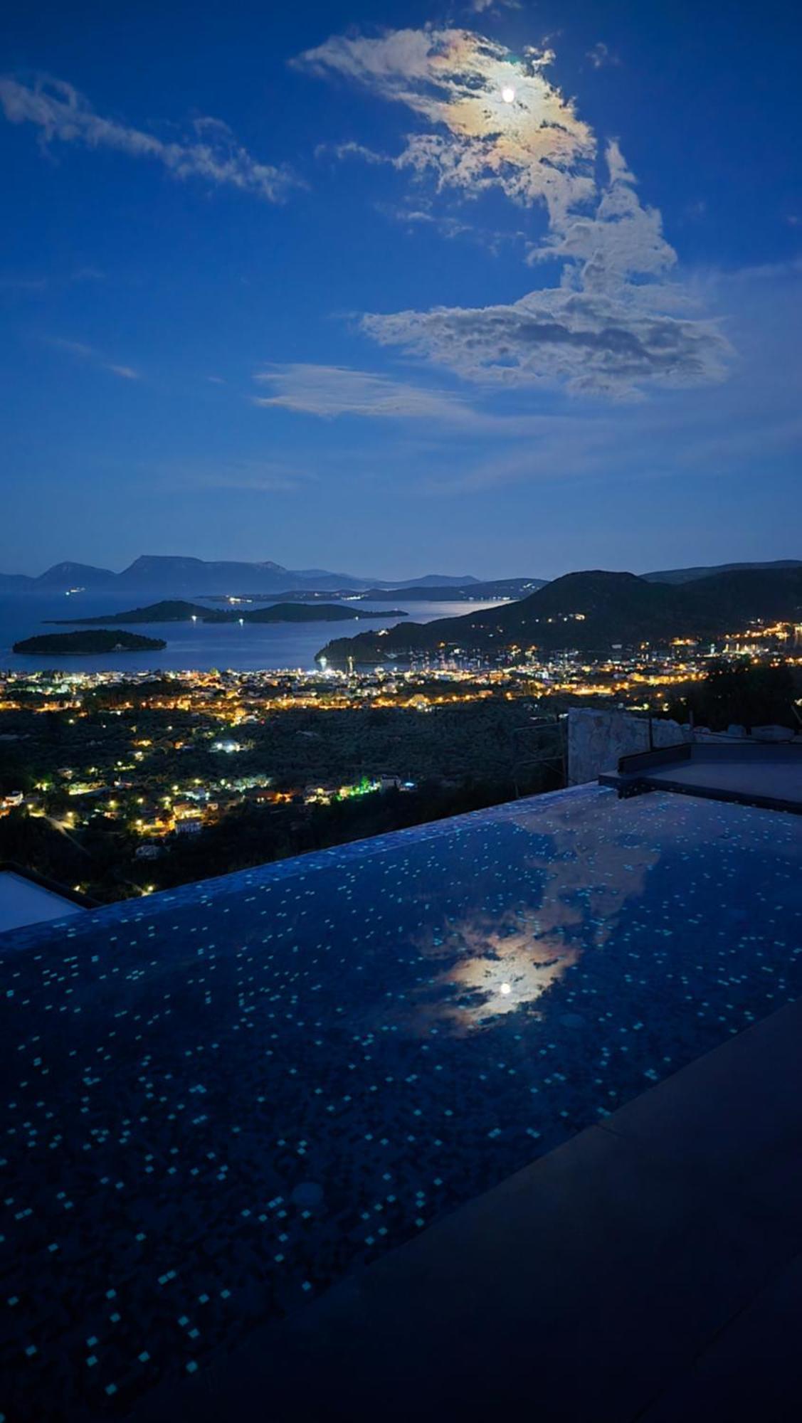 Desun Suites Kolonion Kültér fotó